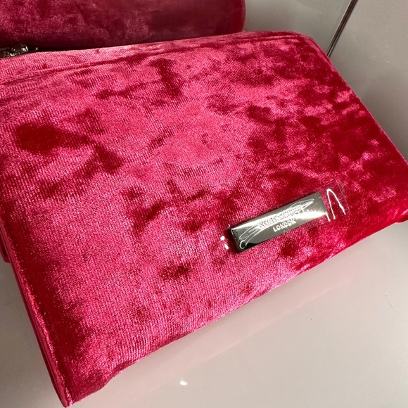 NWT Kurt Geiger Shoreditch Velvet Bow Bag - Picture 3 of 5